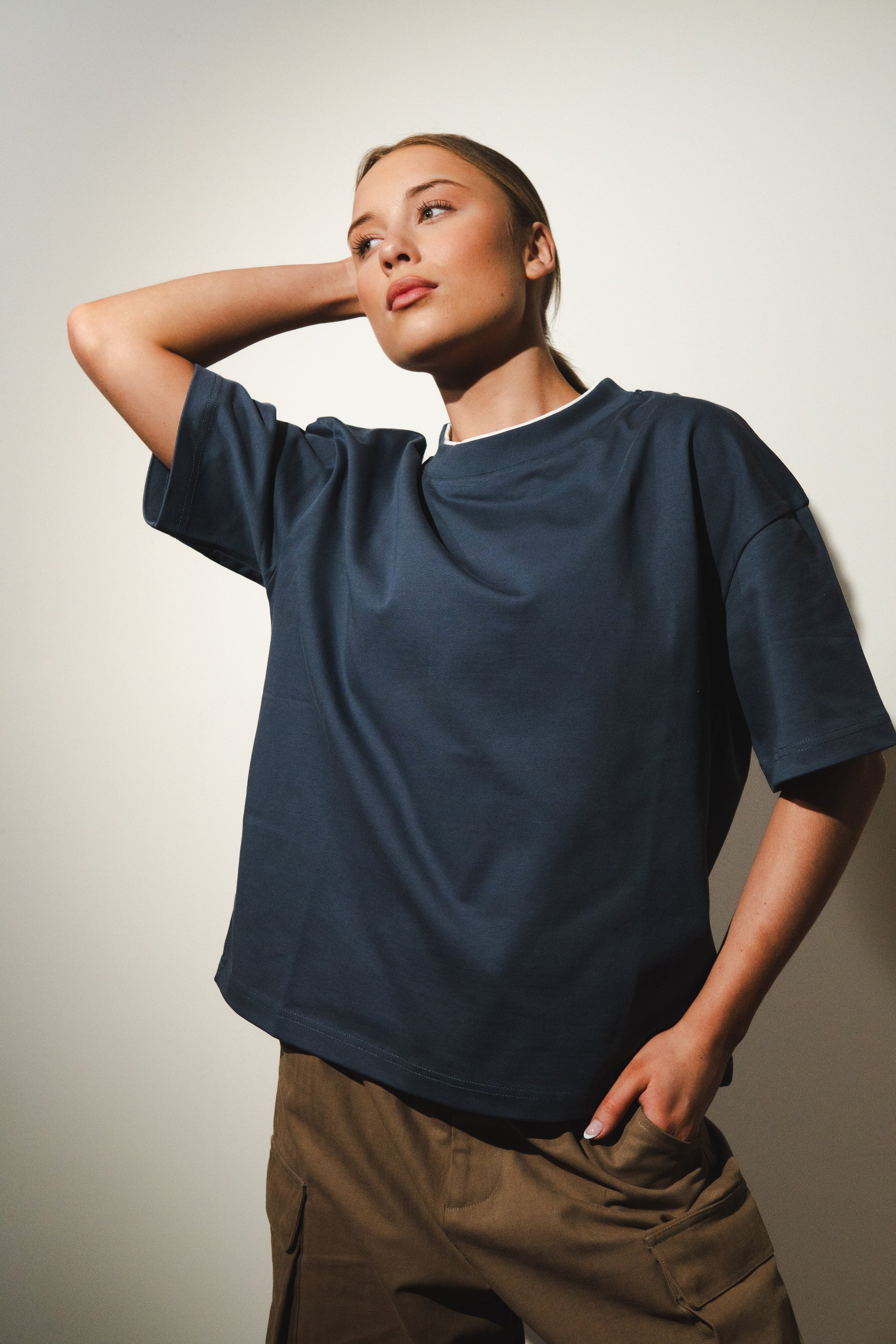V2 Tee - deep sea
